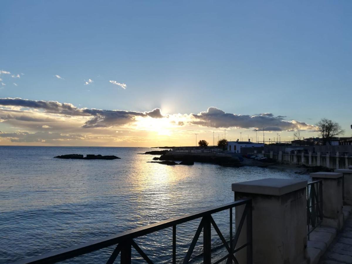 Dream House Apartment Monopoli Exterior photo